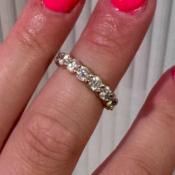 Beautiful engagement ring and eternity band gold size 7 moissanite - Picture 7 of 17